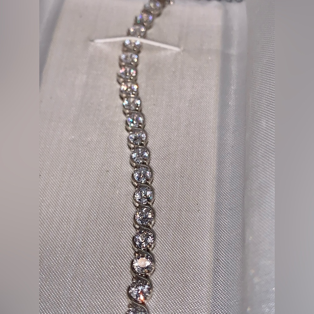 9.23 CT. T.W. Cubic Zirconia Tennis Bracelet